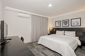 Rockefeller by Slaviero Hotéis