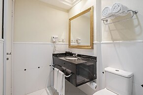 Rockefeller by Slaviero Hotéis