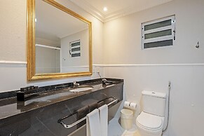 Rockefeller by Slaviero Hotéis