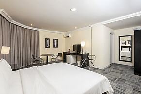 Rockefeller by Slaviero Hotéis