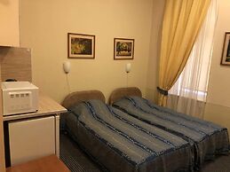 Rinaldi at Petrogradskaya