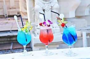 Hotel Nikko Bali Benoa Beach