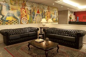Augusto's Copacabana Hotel