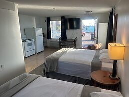 Thames Inn & Marina