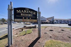 The Mariner Resort Cape Cod by The Red Collection