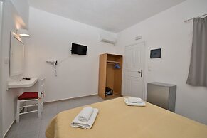 Caldera View Resort - Adults Only