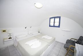 Caldera View Resort - Adults Only