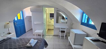 Caldera View Resort - Adults Only