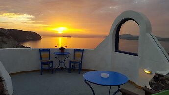 Caldera View Resort - Adults Only