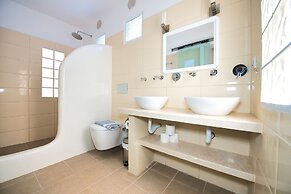 Caldera View Resort - Adults Only