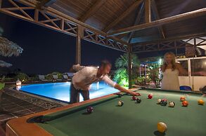 Holiday Beach Resort