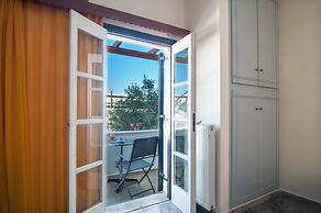 Holiday Beach Resort