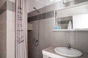 Holiday Beach Resort