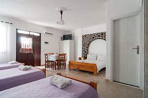 Holiday Beach Resort