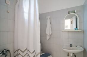 Holiday Beach Resort