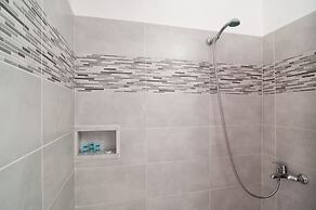 Holiday Beach Resort