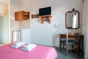 Holiday Beach Resort