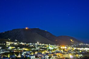 Holiday Beach Resort