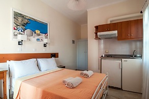 Holiday Beach Resort