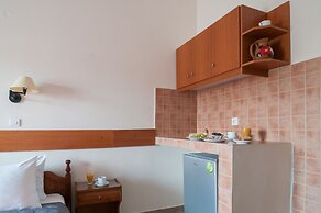 Holiday Beach Resort