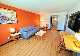 Lincoln Hotel Monterey Park Los Angeles