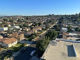 Lincoln Hotel Monterey Park Los Angeles