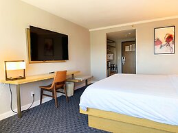 Lincoln Hotel Monterey Park Los Angeles