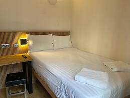 Exhibition Court Hotel 4