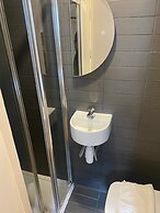 Exhibition Court Hotel 4