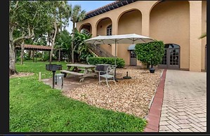 Port of the Islands Everglades Adventure Resort