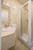 Hotel Du Centre, un hotel AMMI