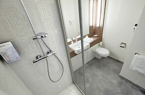 Campanile Paris CDG Airport Villepinte