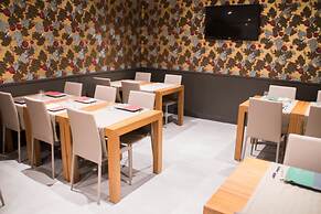 Hotel Excelsior Batignolles