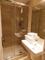 Hotel Excelsior Batignolles