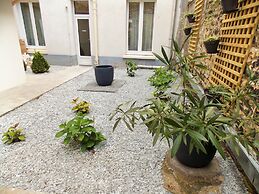 Hotel Excelsior Batignolles