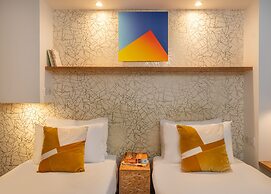 Hotel Izzy
