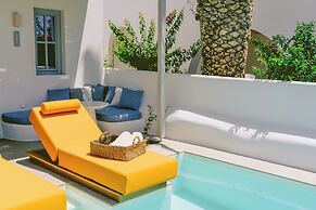 Mr & Mrs White Paros