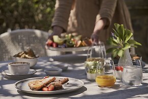 Yria Boutique Hotel & Spa