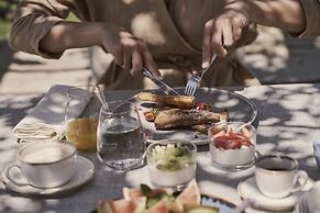 Yria Boutique Hotel & Spa