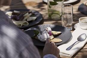 Yria Boutique Hotel & Spa