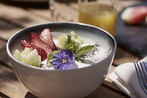 Yria Boutique Hotel & Spa