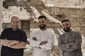 Yria Boutique Hotel & Spa