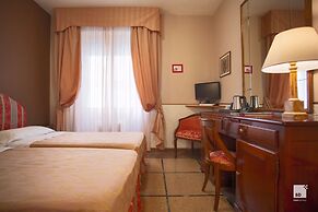Hotel La Pace