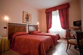 Hotel La Pace