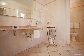 Hotel La Pace
