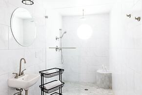 The Palm Springs Hotel