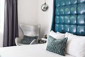 The Palm Springs Hotel