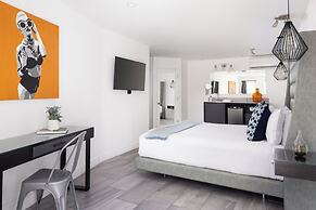 The Palm Springs Hotel