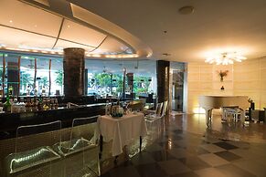 Royal Wing Suites & Spa Pattaya