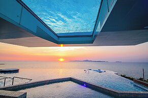 Royal Wing Suites & Spa Pattaya